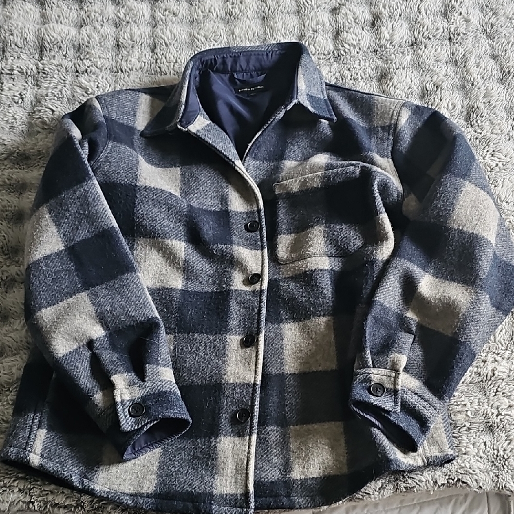 Banana Republic Blue and White Plaid Shirt Jacket